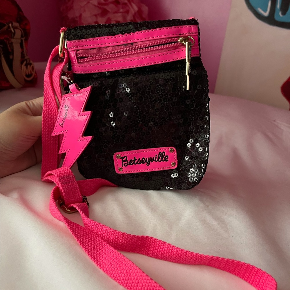 Betsey Johnson punk passport pouch